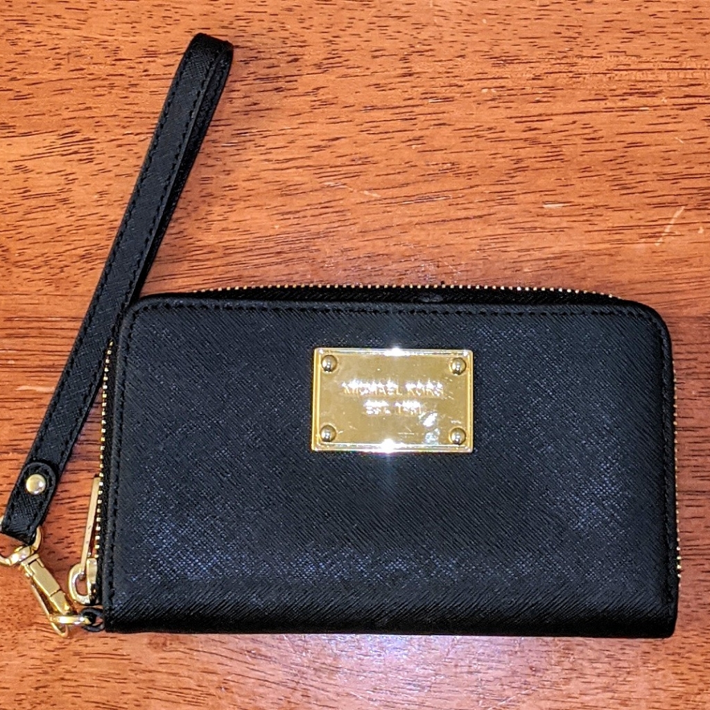 Michael Kors Black Clutch Wallet